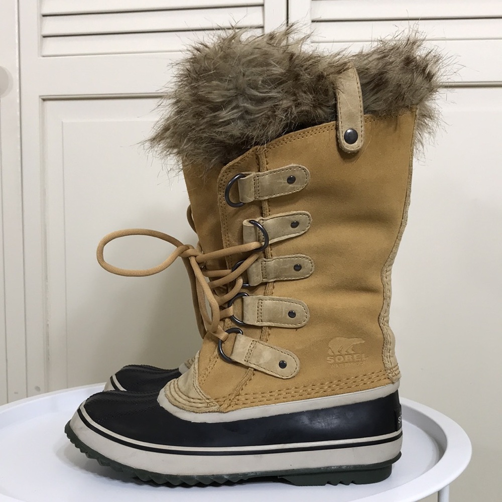 Sorel Joan of Arctic Curry Stone Suede Boots Faux Fur Waterproof LL5115 Size 7